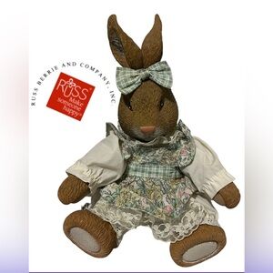VINTAGE RUSS BUNNY RESIN & PLUSH